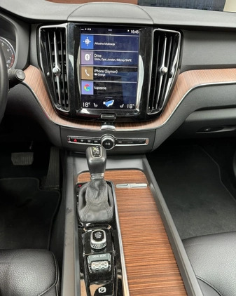Volvo XC 60 cena 159500 przebieg: 55000, rok produkcji 2021 z Hrubieszów małe 106